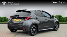 Toyota Yaris 1.5 Hybrid Design 5dr CVT Hybrid Hatchback